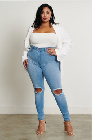Plus Size Hole In the Knee High Waisted Jeans